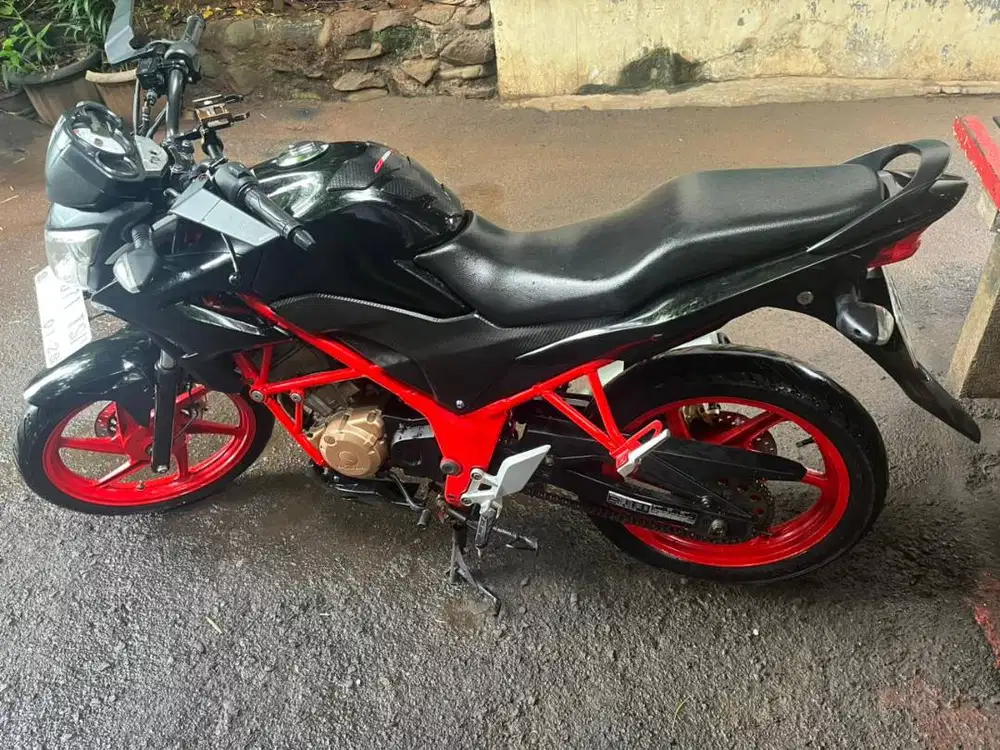 HONDA CB 150R dari baru motor kesayangan