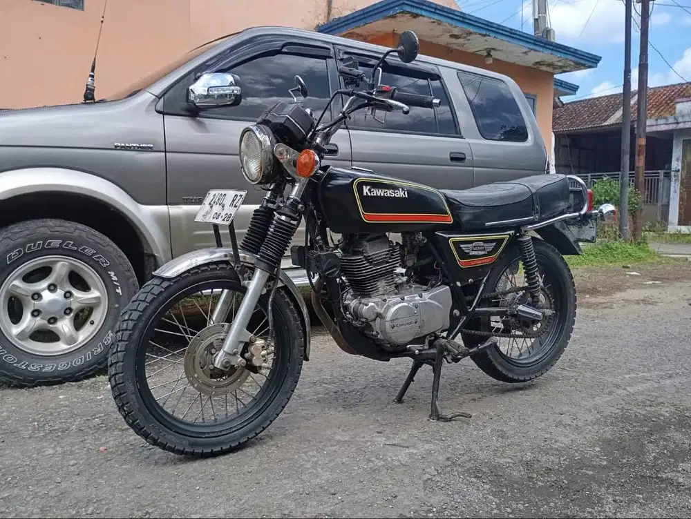 Kawasaki Binter merzy 83 lengkap