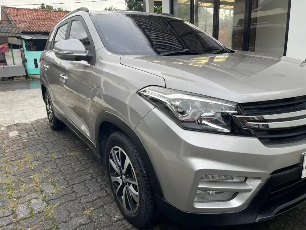 DFSK Glory 560 2019 Bensin