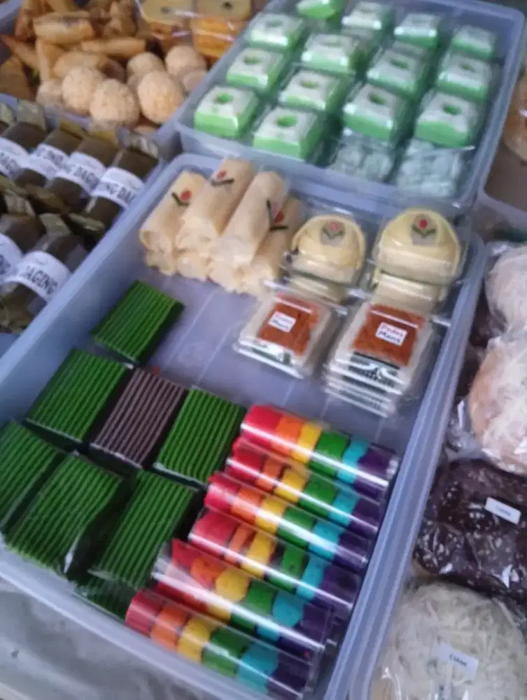 Kerja Harian di Industri Rumah Tangga