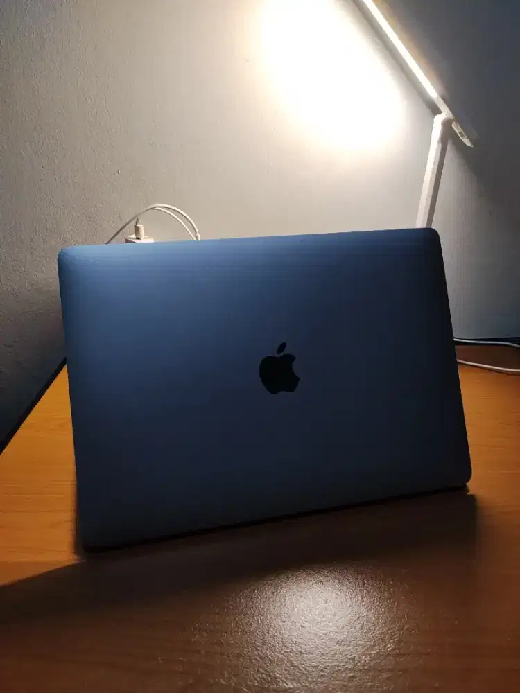 MacBook Pro 2017 i5 8/256 Space Grey