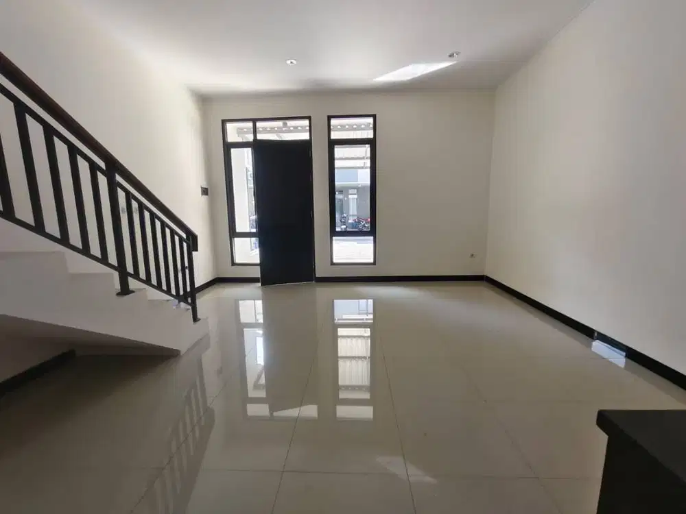 Rumah Minimalis 2 Lantai di Taman Kopo Indah Tki 5