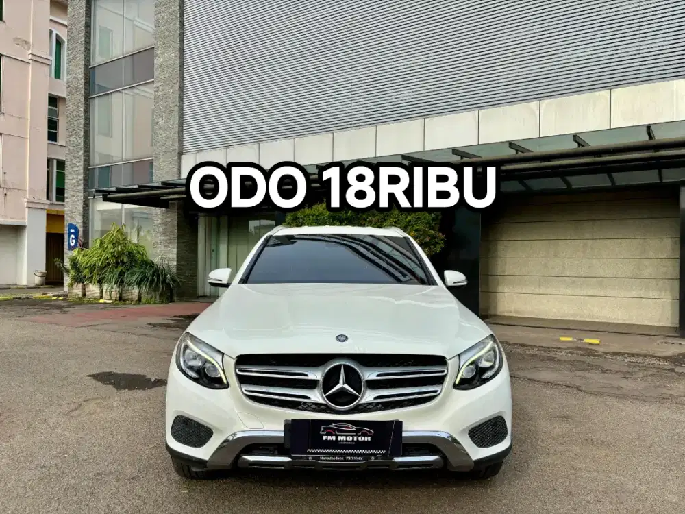 Mercy Mercedes Benz GLC250 Exclusive 2016 AT 2.0, Odo 18Ribu