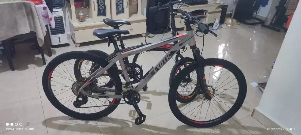 Dijual 2 sepeda jarang pake