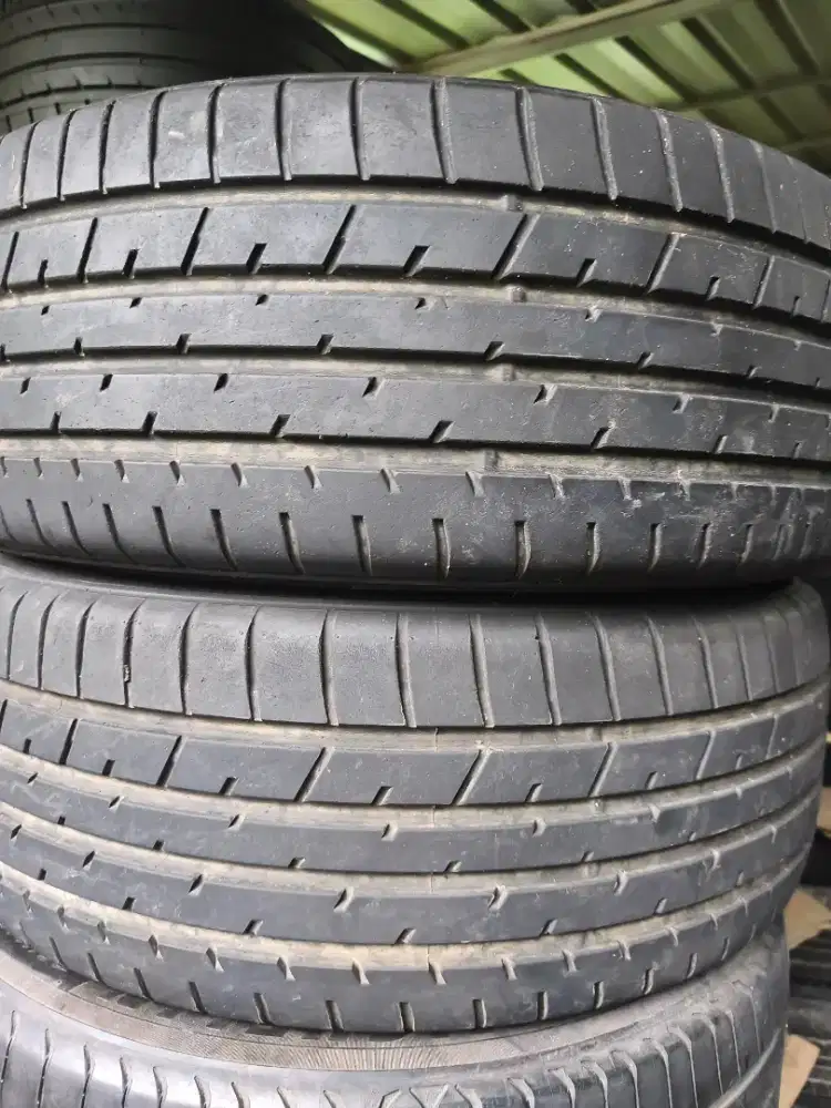 Toyo proxes 225 55 R19