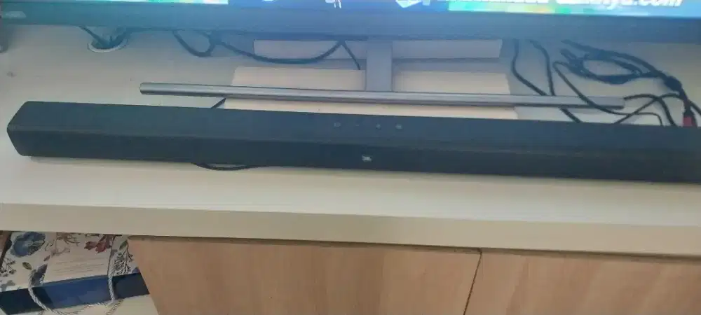 Sound Bar JBL, type 2.1