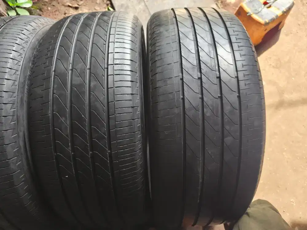 Bridgestone turanza 235 50 R18