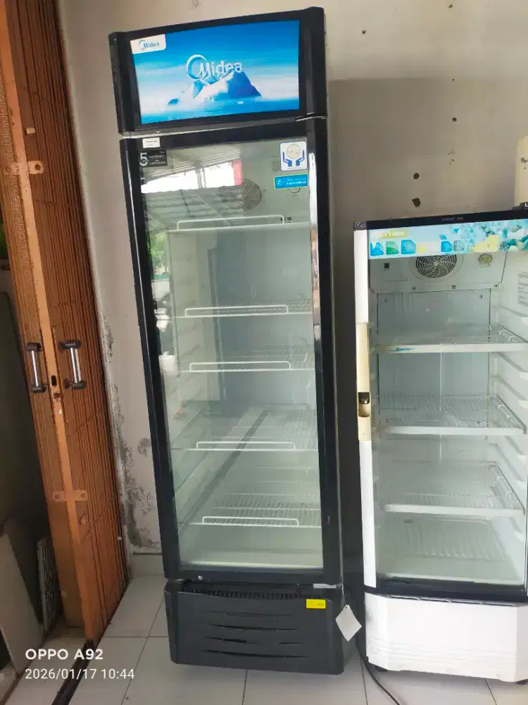 Showcase Midea jumbo