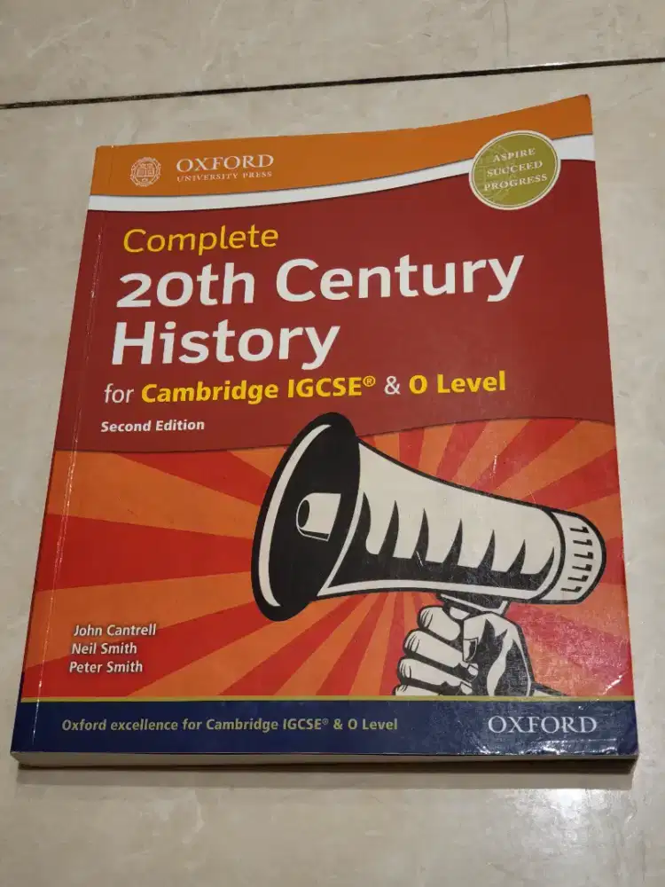 Buku Complete 20th Century History for Cambridge IGCSE like new