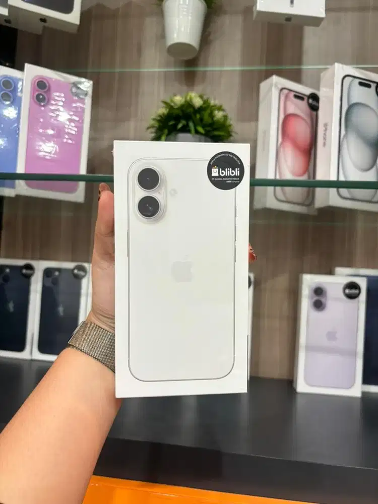 Iphone 16 128 white new