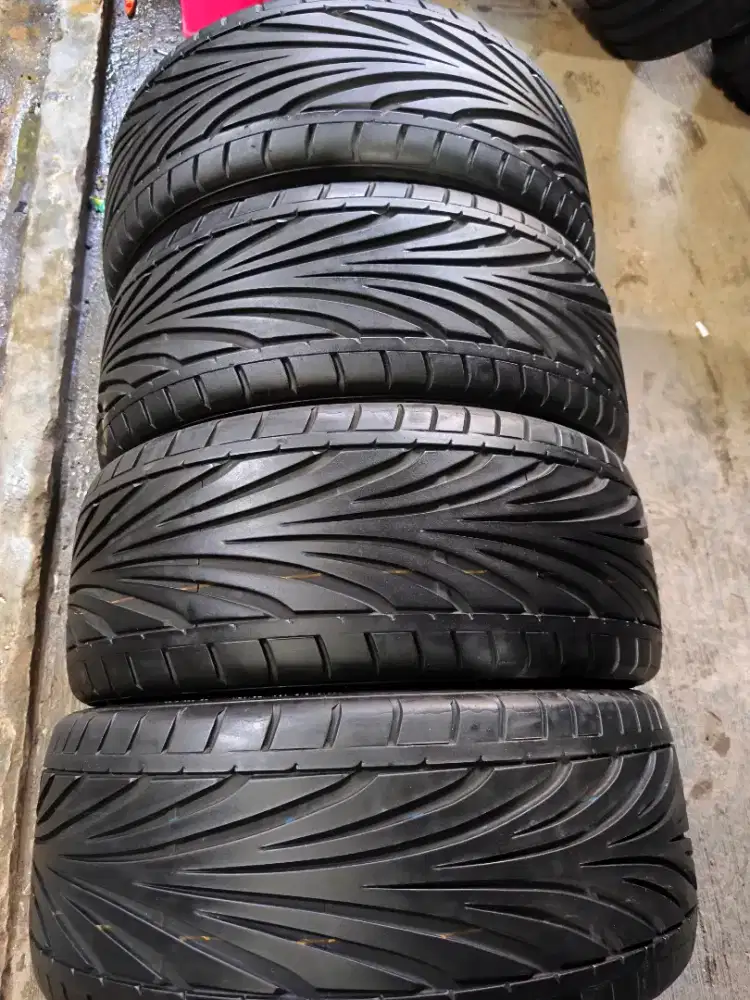 Toyo proxes 255 45 R18 & 245 45 R18