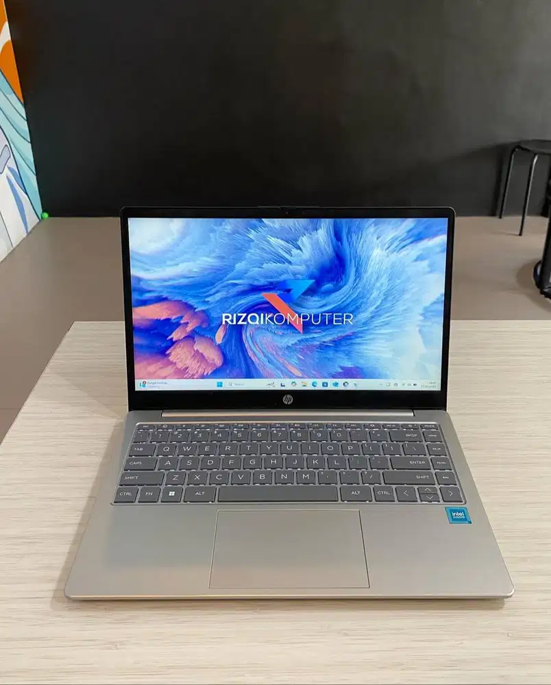 HP 14-EP0088TU Intel Core i3 N305 Ram 8GB SSD 512GB