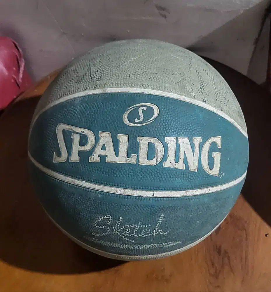 Bola basket Spalding Sketch Crack biru size 7