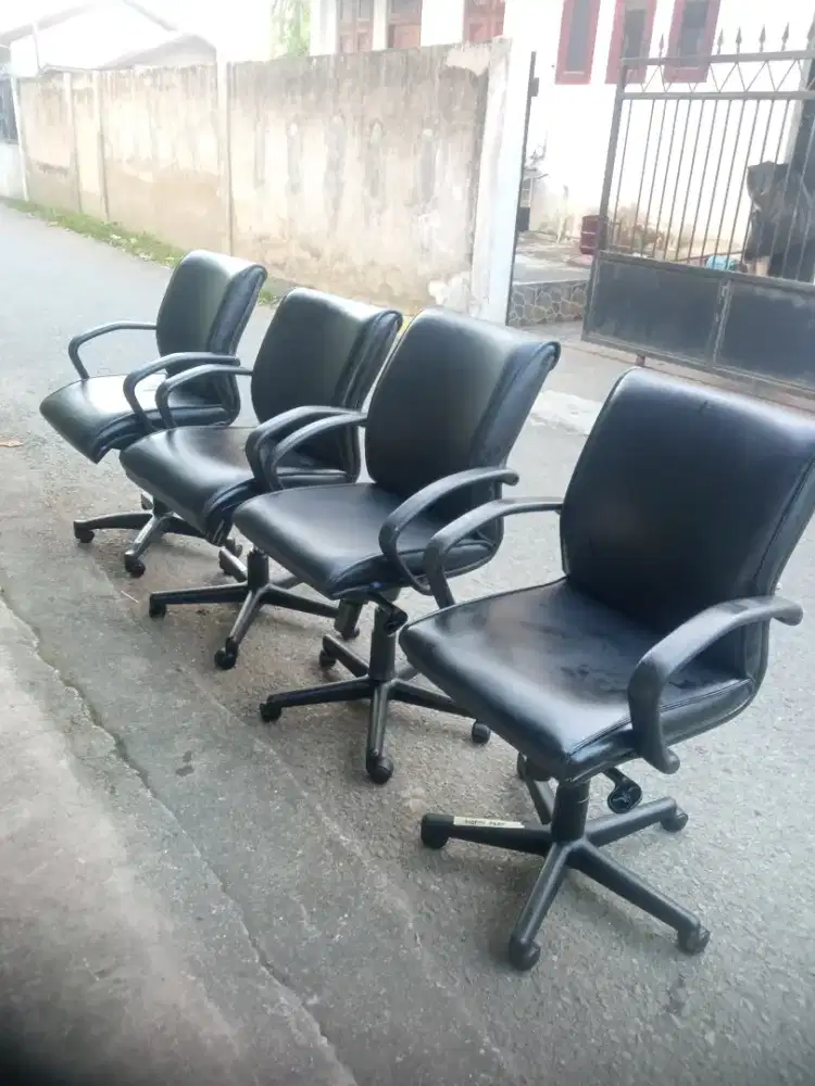 Kursi hidrolik/ kursi kantor