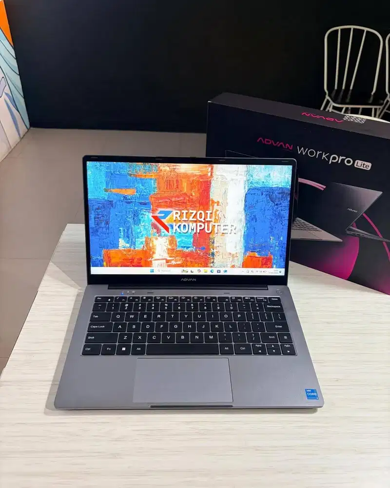 Advan WorkPro Lite 1701  Intel Core i3-1220P RAM 8GB SSD 256GB