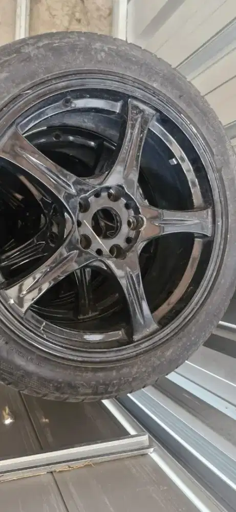 Pelek racing Ring 18 komplit dengan ban