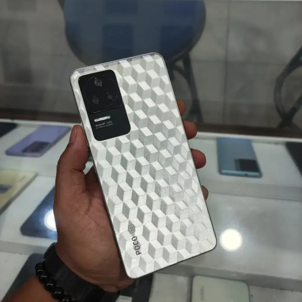 Poco F4, 8/256Gb Fullset, bisa TT