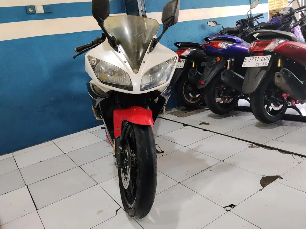 (#) yamaha R15 150cc 2016 kondisi gres