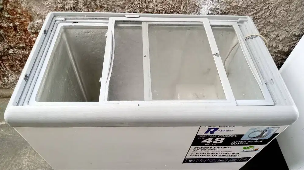 Jual Sharp Freezer Sliding 220 liter