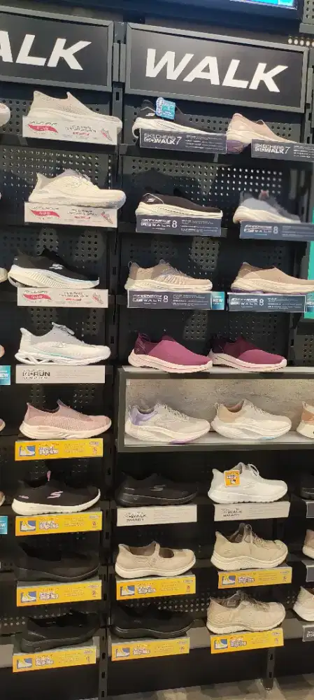 [OPEN JASTIP] SNEAKERS FAVORIT: Skechers, New Balance, & Converse!