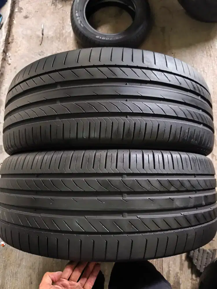 Continental Runfat 255 45 R22