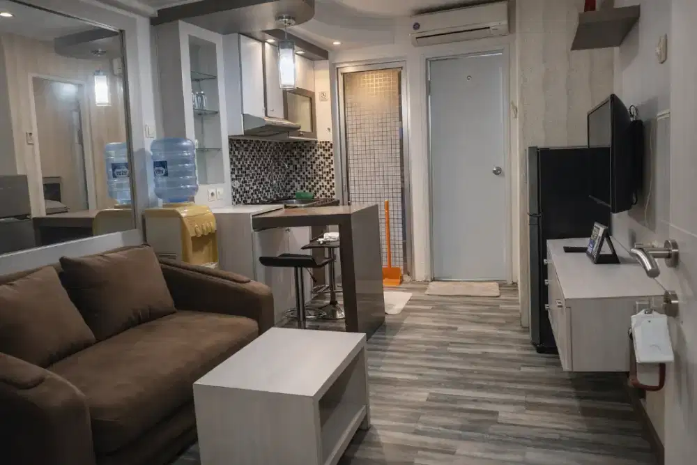 Spesialis 2 Bedroom Twr Dahlia Apartemen Bassura City ada Water Heater