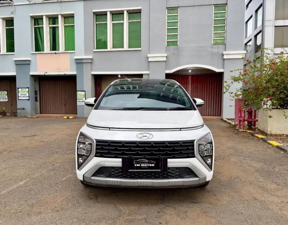 Hyundai Stargazer Prime Captain Seat 2022 AT 1.5, Km 43Ribu