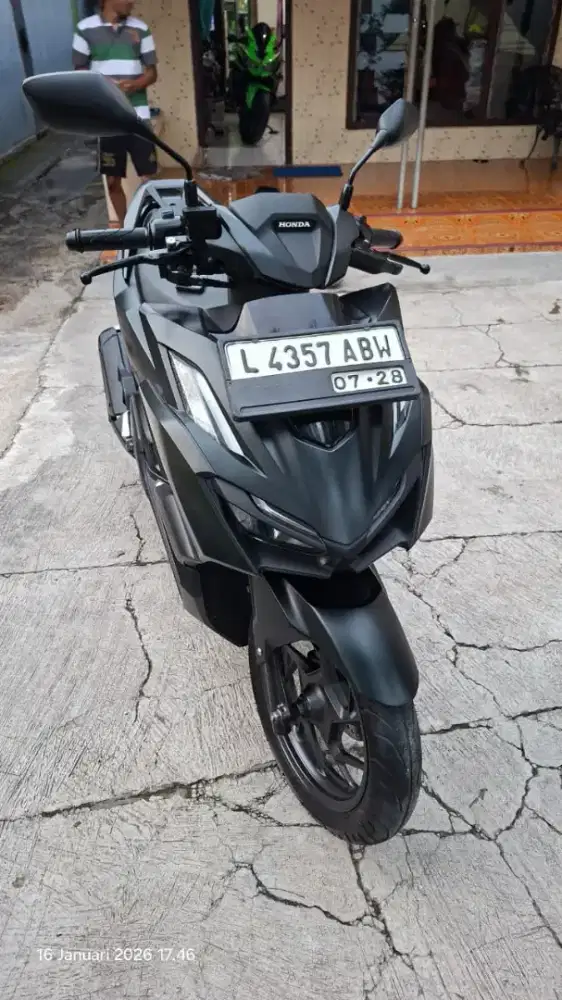 VARIO 160 2023 LOW KM 10RB