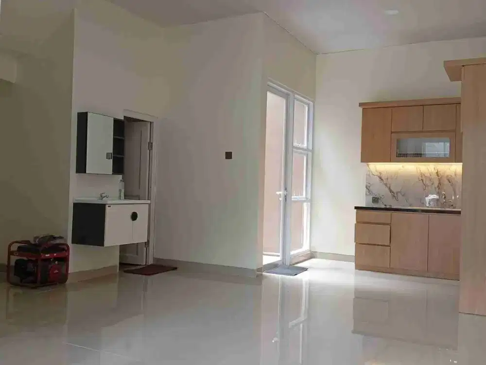 Di Jual Segera Rumah Greenwich Park BSD Cluster Whelford Rumah Hoek