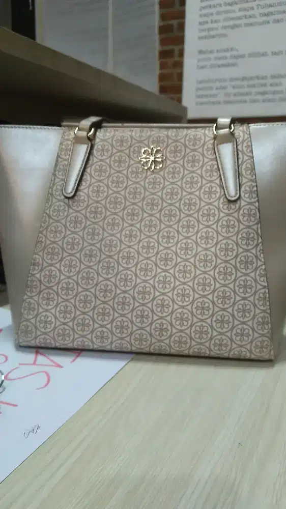 Dijual tas wanita les catino