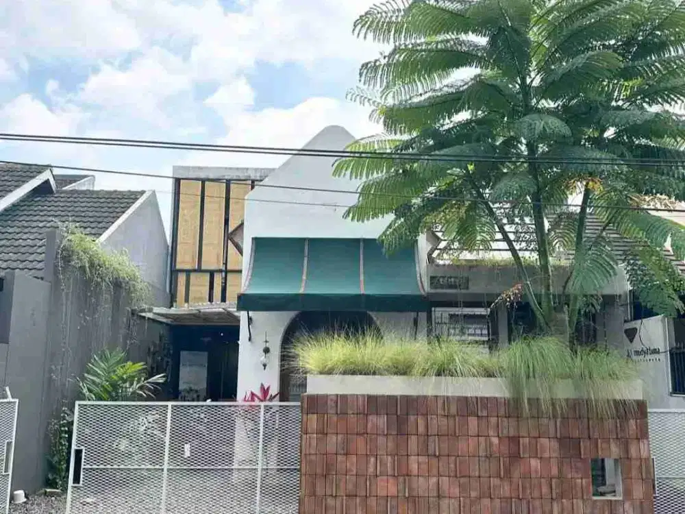 RUMAH POROS JALAN SAWOJAJAR DUA MALANG