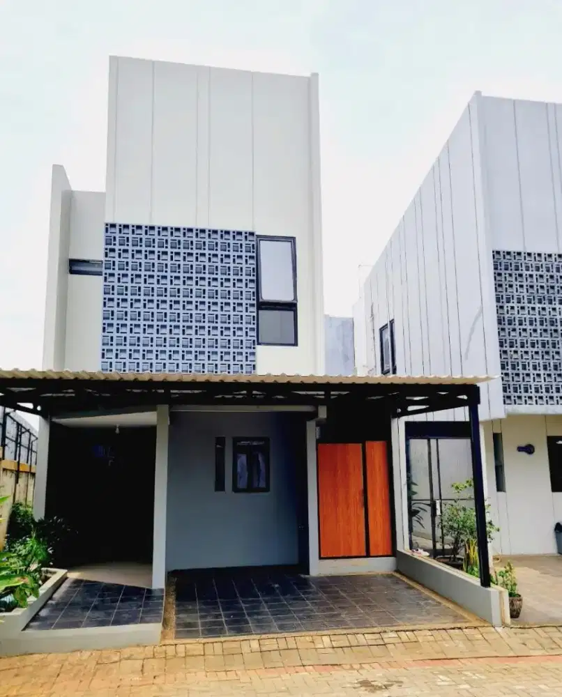 Rumah 2 Lt The Akasia Eight, Serua Ciputat Akses Bintaro - BSD Serpong