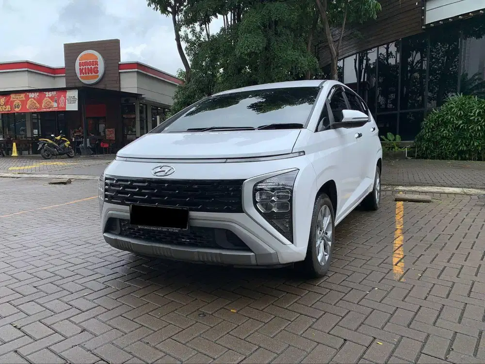 HYUNDAI STARGAZER TREND ESSENTIAL AT 2024 PUTIH KM 49RB