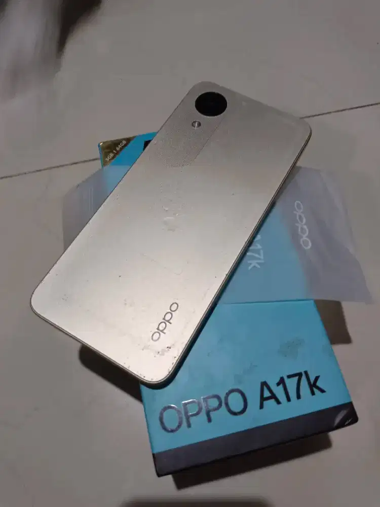 Oppo A17K + dus