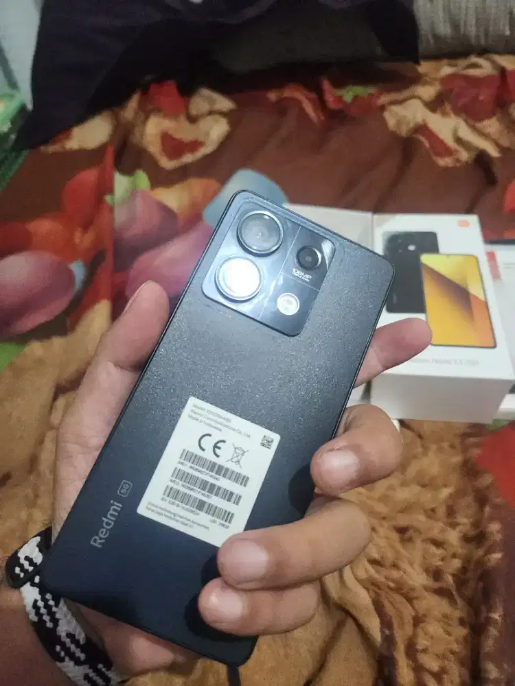 Redmi note 13 5g. 8/256