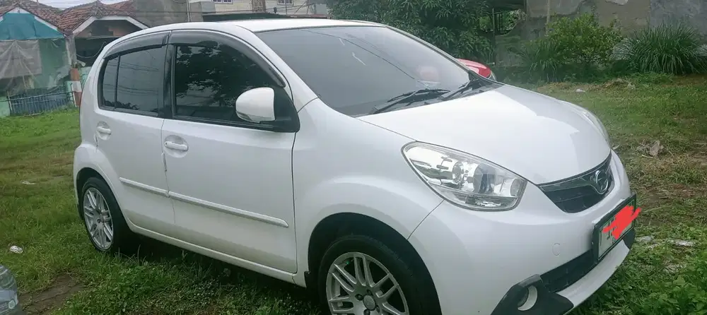 Daihatsu Sirion 2013 Bensin