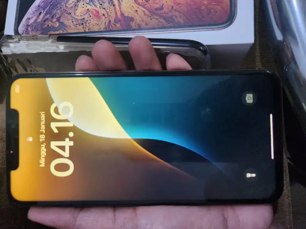 I Phone Xs max 64gb all operator