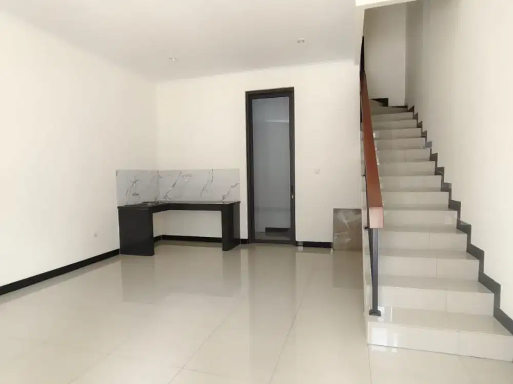 Rumah Minimalis 2 Lantai di Taman Kopo Indah Tki 5