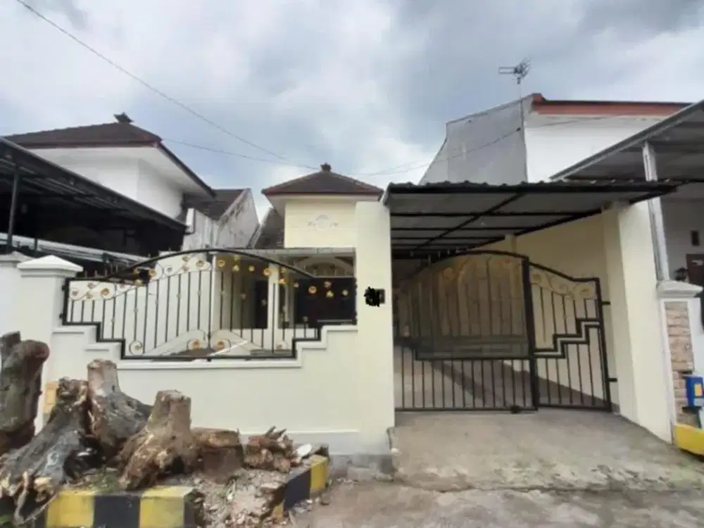 TERMURAH Rumah Area Taman Sulfat Luas 198m