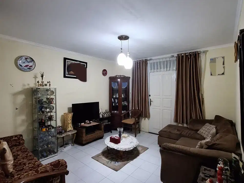 Rumah Nyaman Siap Huni Area Antapani Bandung