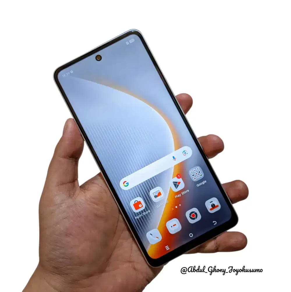 Tecno Pova 7 4G 8/128 Silver Fullset