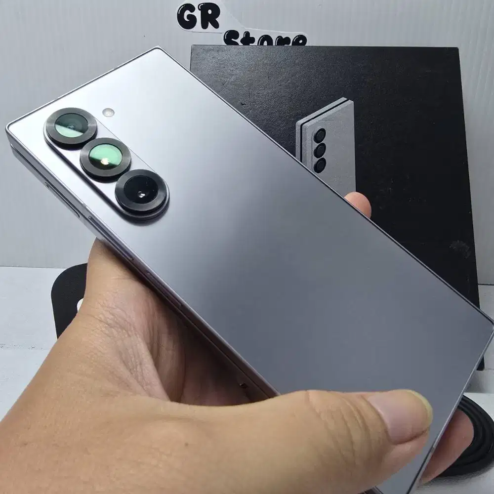 Samsung Galaxy Z Fold 6 Silver 12/256 Fullset