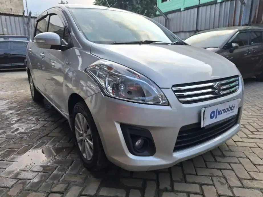 DP RENDAH - Suzuki Ertiga 1.4 GX Bensin-AT 2014 SNMS