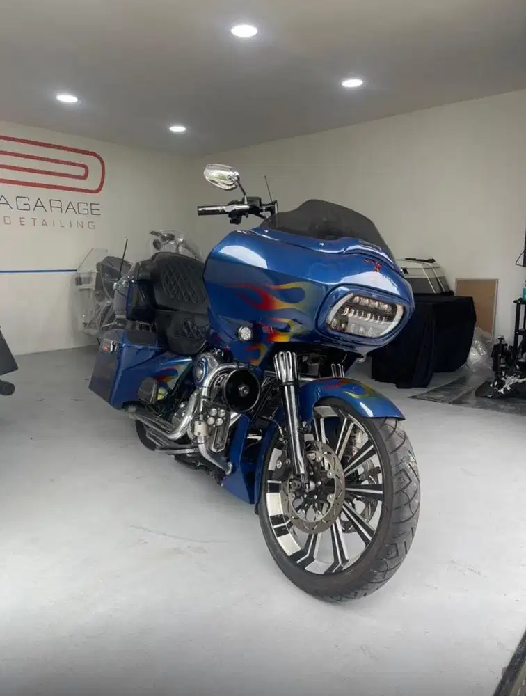 Harley davidson Road Glide Ultra 2011 Full paper