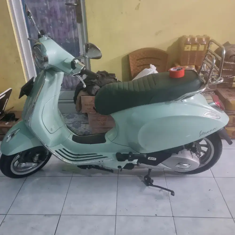 Di Jual vespa primaviera green lex