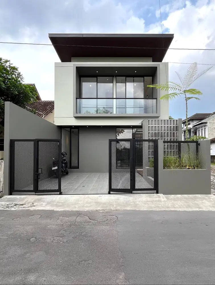 Rumah Baru dekat Tengkleng Gajah Jalan Kaliurang