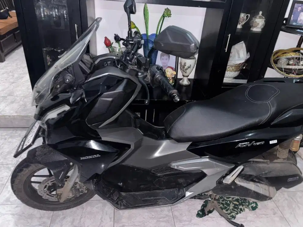Honda Adv 160 tahun 2023