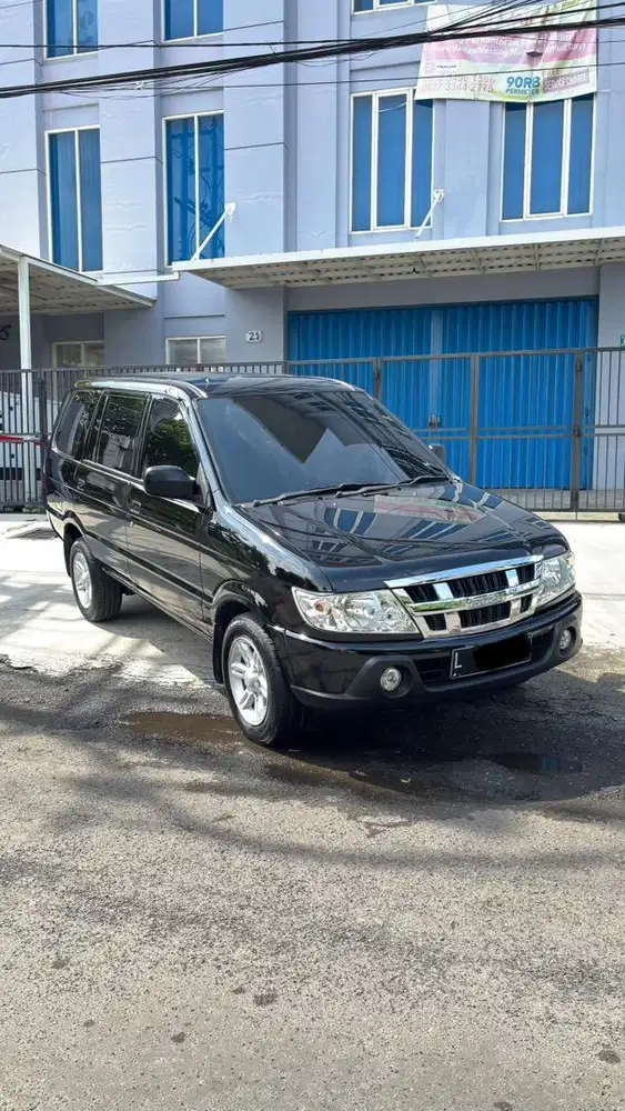 Isuzu Panther Turbo LV 2017