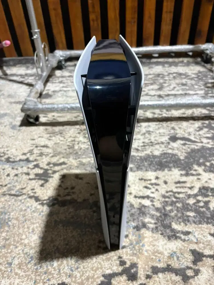 Jual PS5 Slim Digital 1 TB