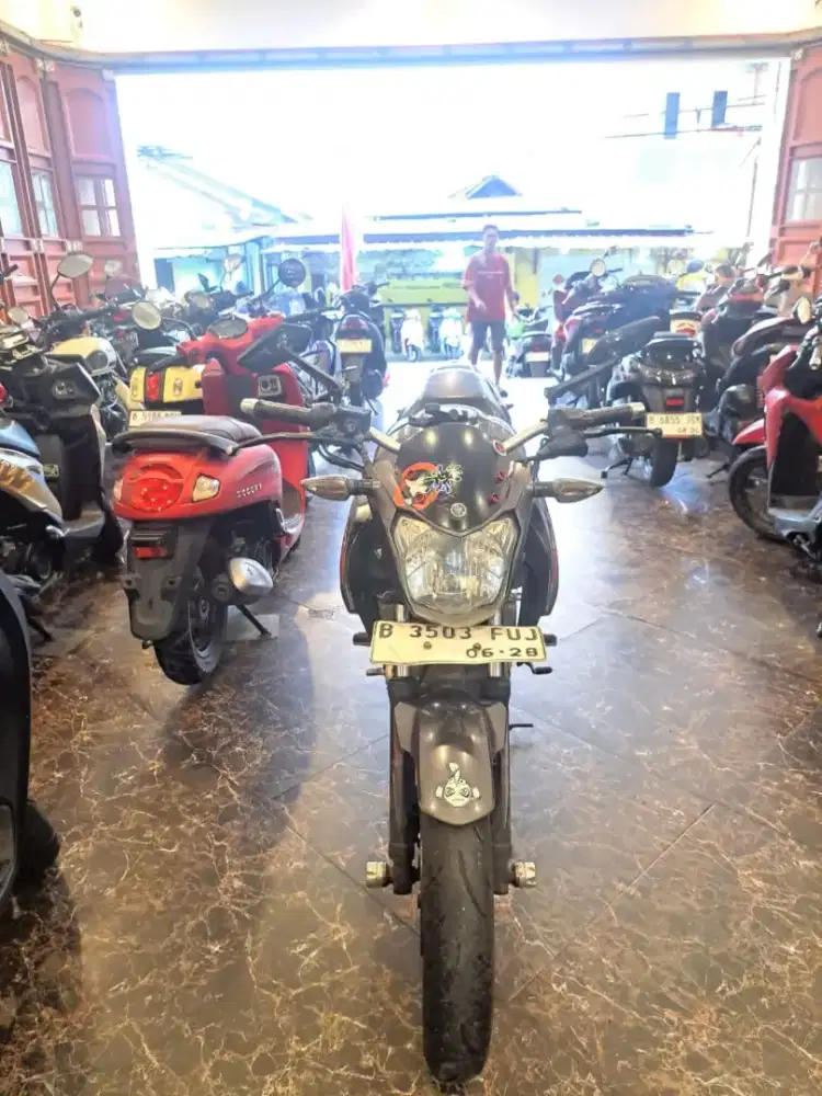 DIJUAL CEPAT VIXION 2014 LENGKAP PAJAK HIDUP SUARA MESIN HALUS